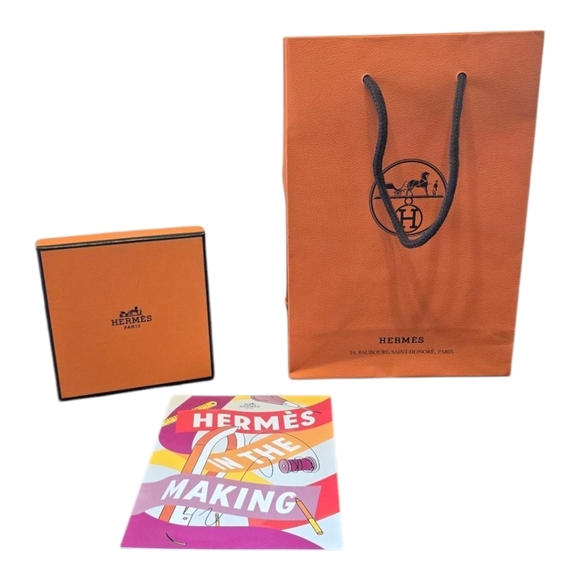 Hermes Shopping Bag Gift Box Limited Edition Postcard Bundle - Picture 1 of 5